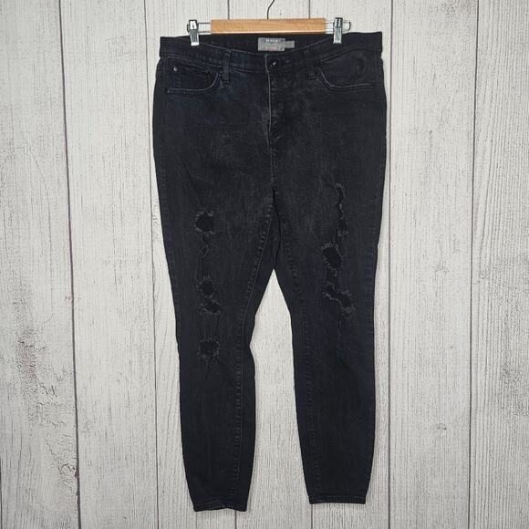 Torrid Sky High Skinny Black Distressed Jeans, sz 16R - Picture 1 of 5